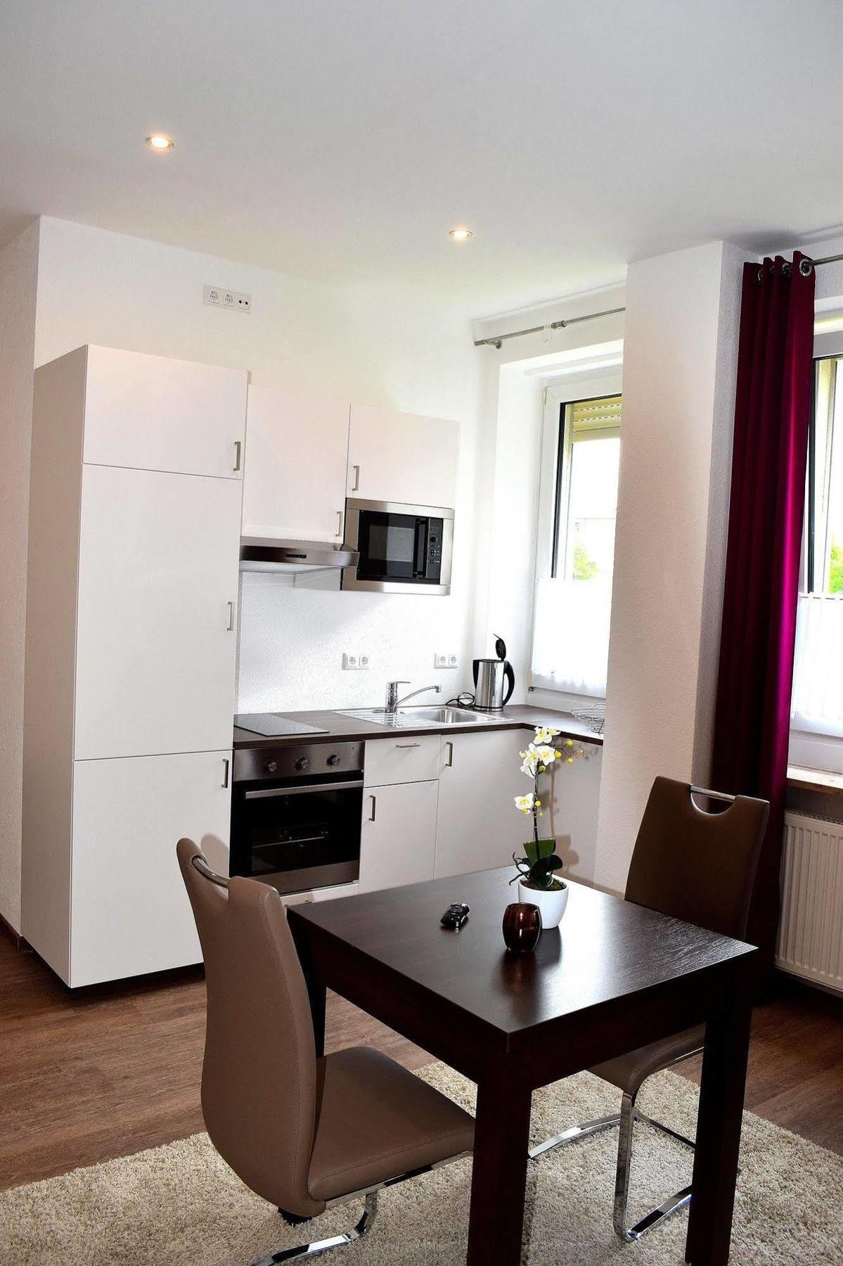 Boardinghouse - Stadtvilla Budget Schweinfurt Esterno foto