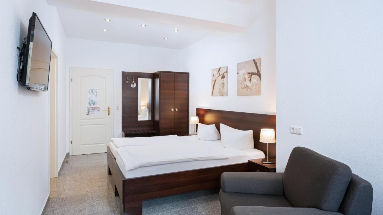 Boardinghouse - Stadtvilla Budget Schweinfurt Esterno foto