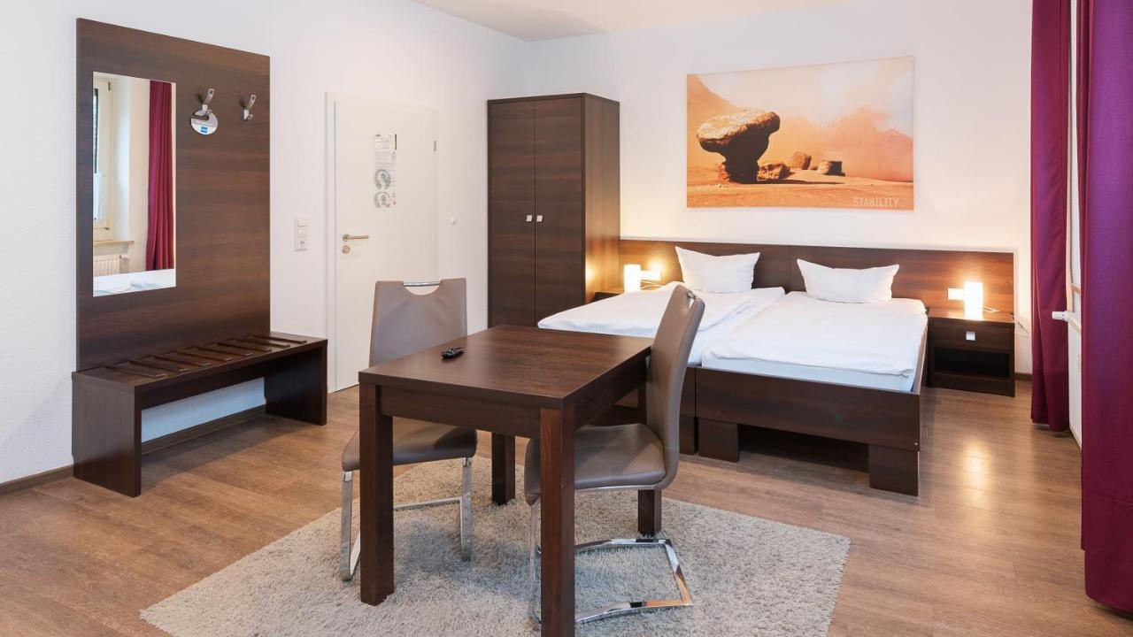 Boardinghouse - Stadtvilla Budget Schweinfurt Esterno foto